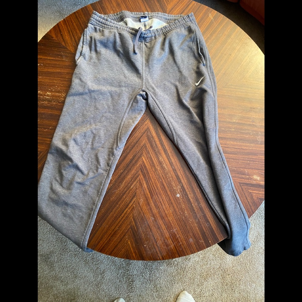 Nike Joggers Size Medium